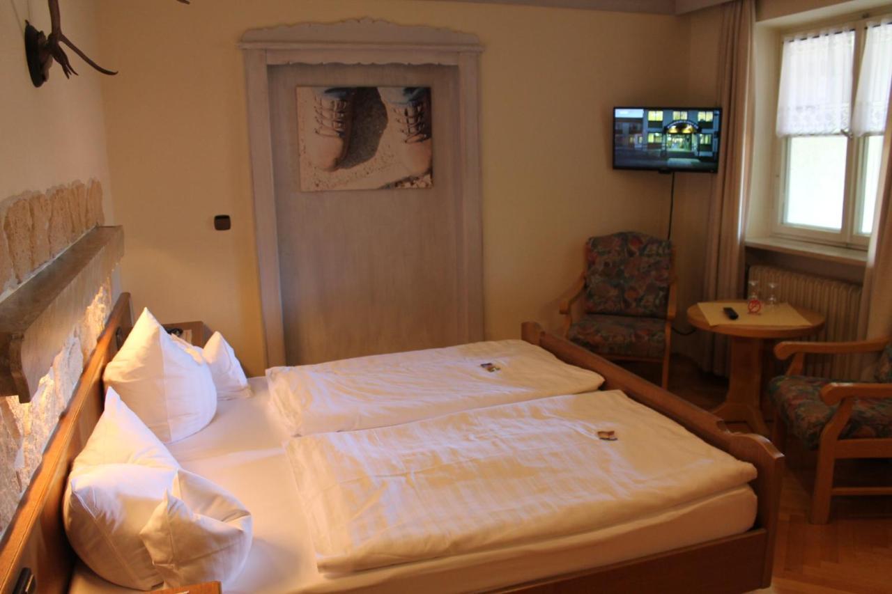 Deva Hotel-Restaurant Fischerwirt Inklusive Chiemgau Card ルーポルディング エクステリア 写真
