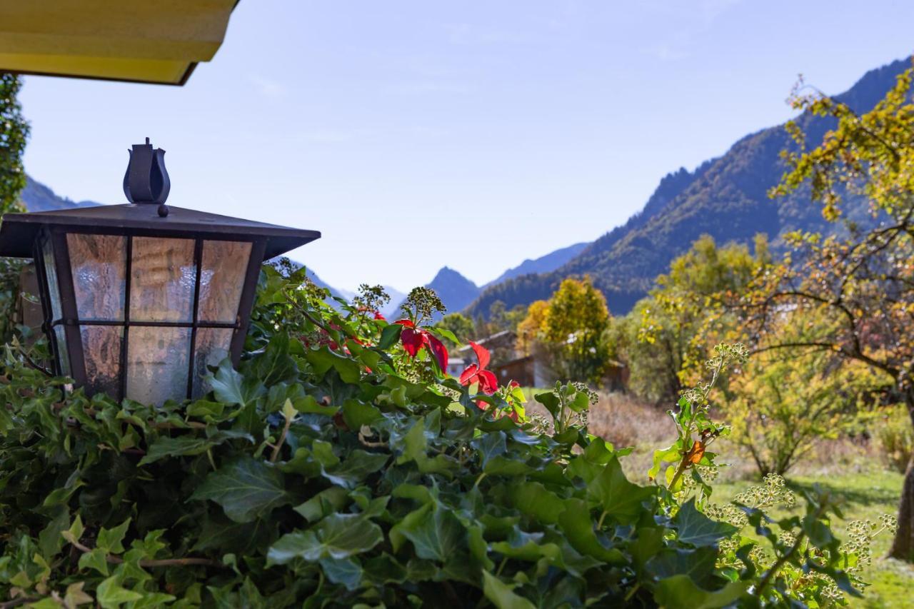 Deva Hotel-Restaurant Fischerwirt Inklusive Chiemgau Card ルーポルディング エクステリア 写真